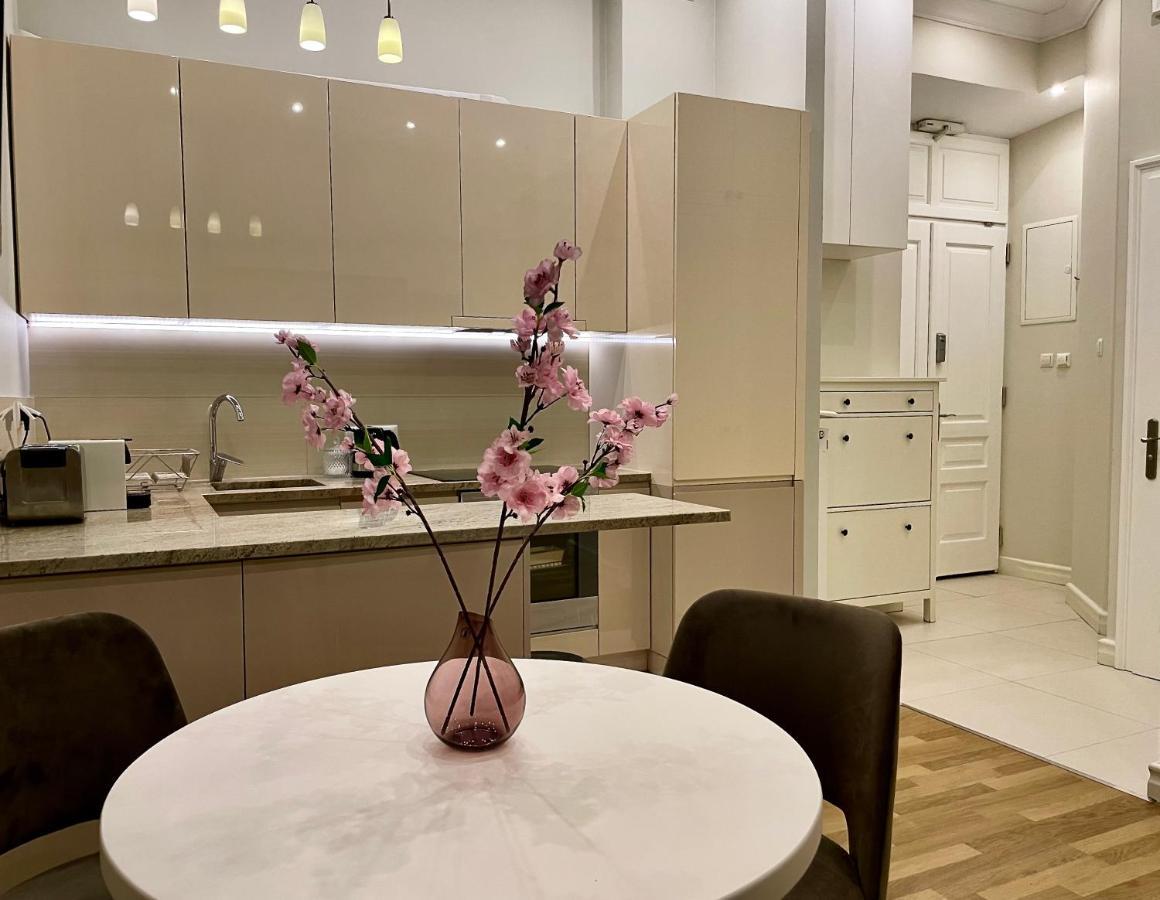 Tresor Barska Apartments Краків Екстер'єр фото